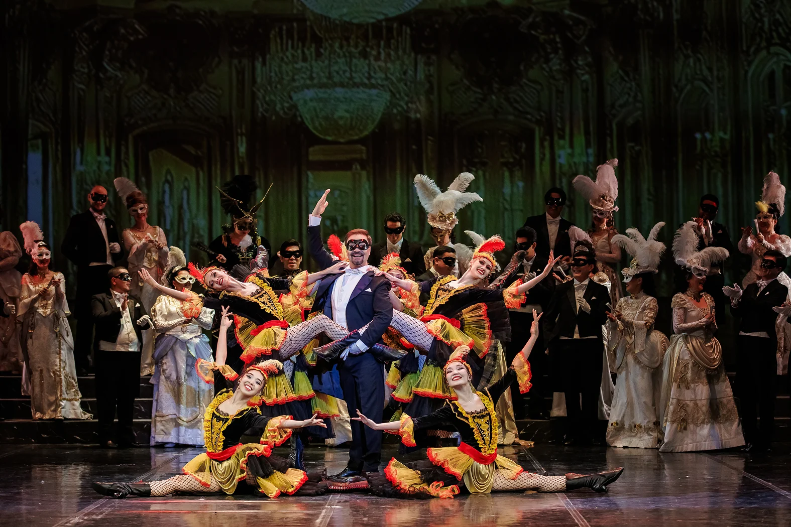 Летучая мышь - Казахский национальный театр оперы и балета имени Абая