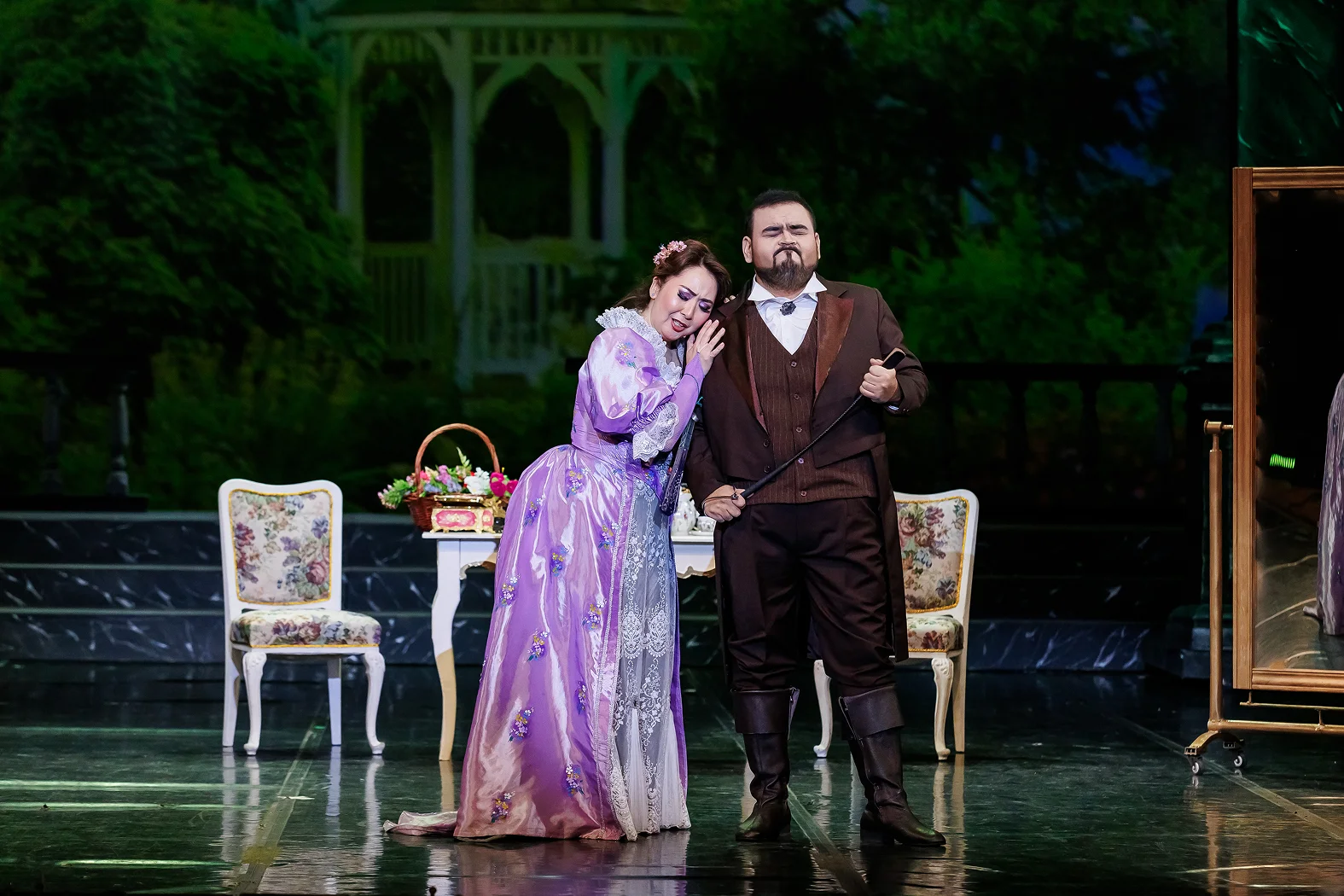 Летучая мышь - Казахский национальный театр оперы и балета имени Абая