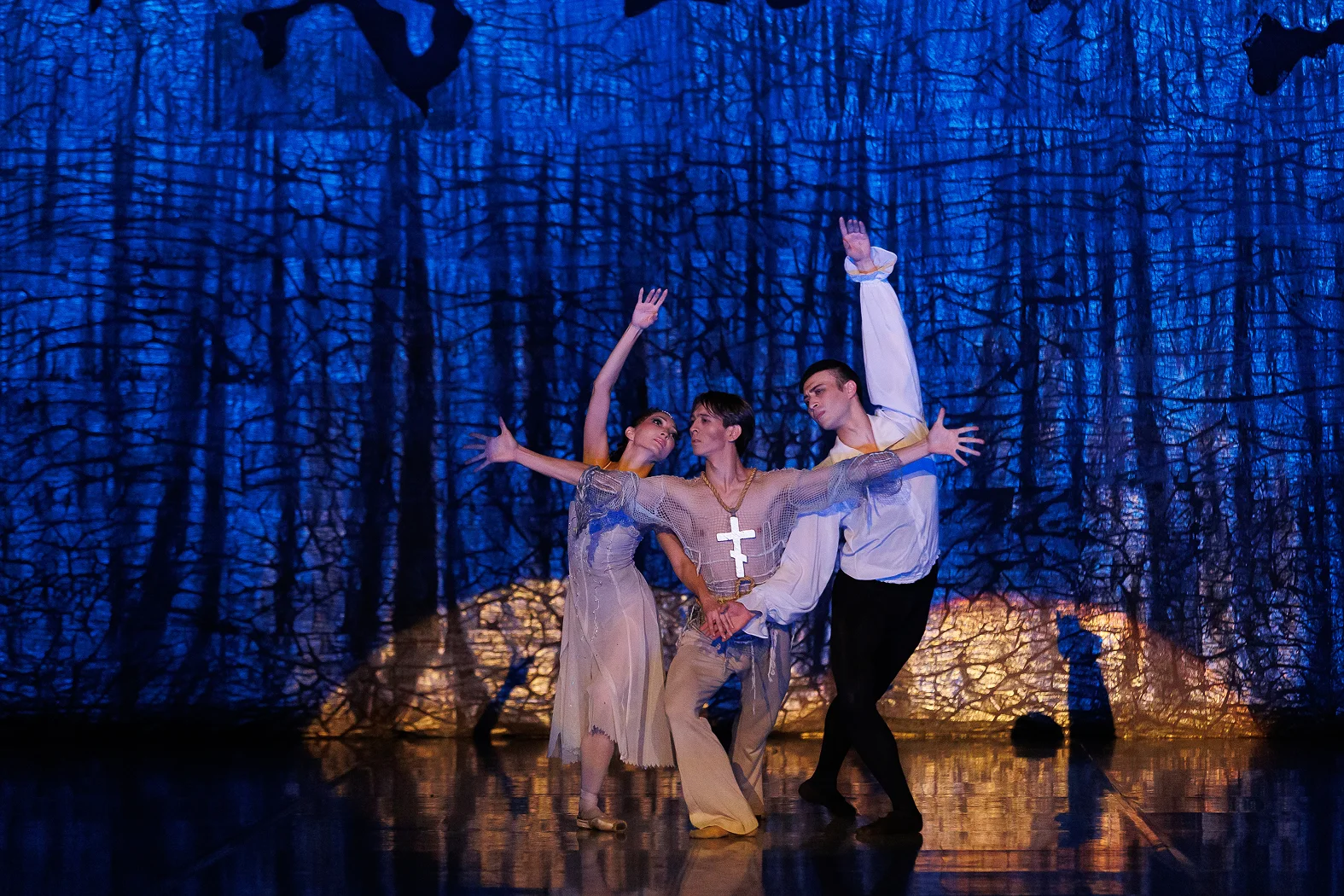 Юнона және Авось - Абай атындағы Қазақ ұлттық опера және балет театры 