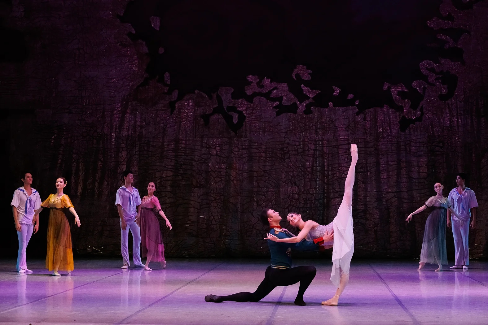 Юнона және Авось - Абай атындағы Қазақ ұлттық опера және балет театры 