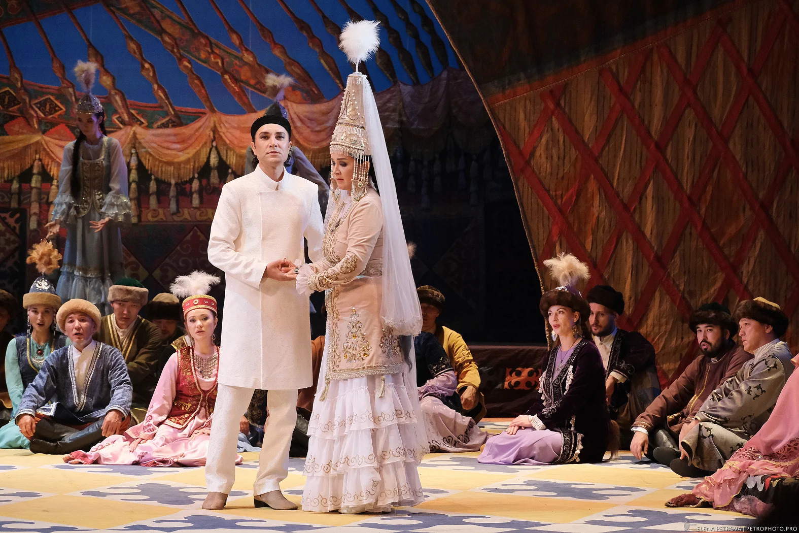 Абай - Абай атындағы Қазақ ұлттық опера және балет театры 