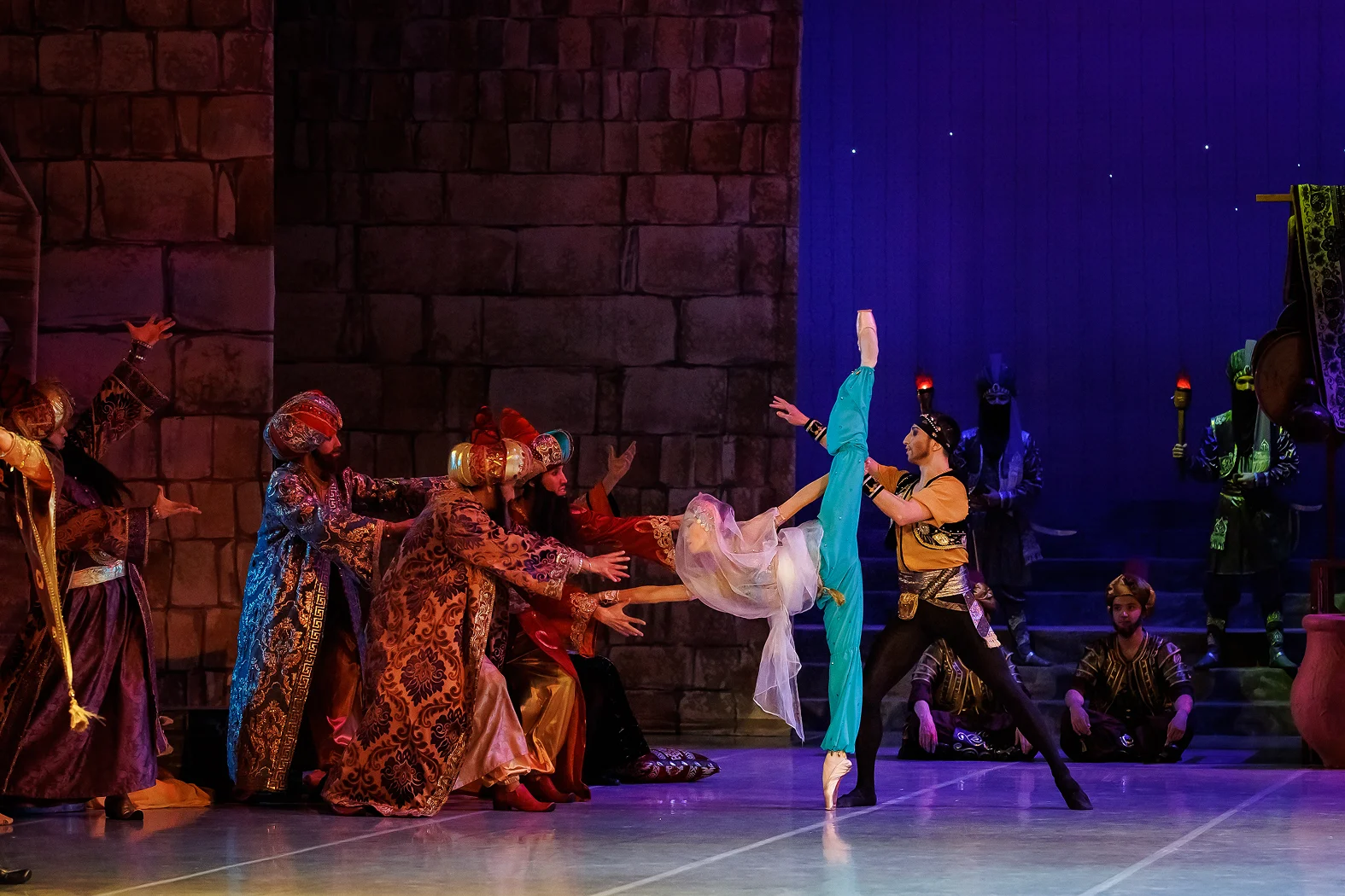 Корсар - Казахский национальный театр оперы и балета имени Абая