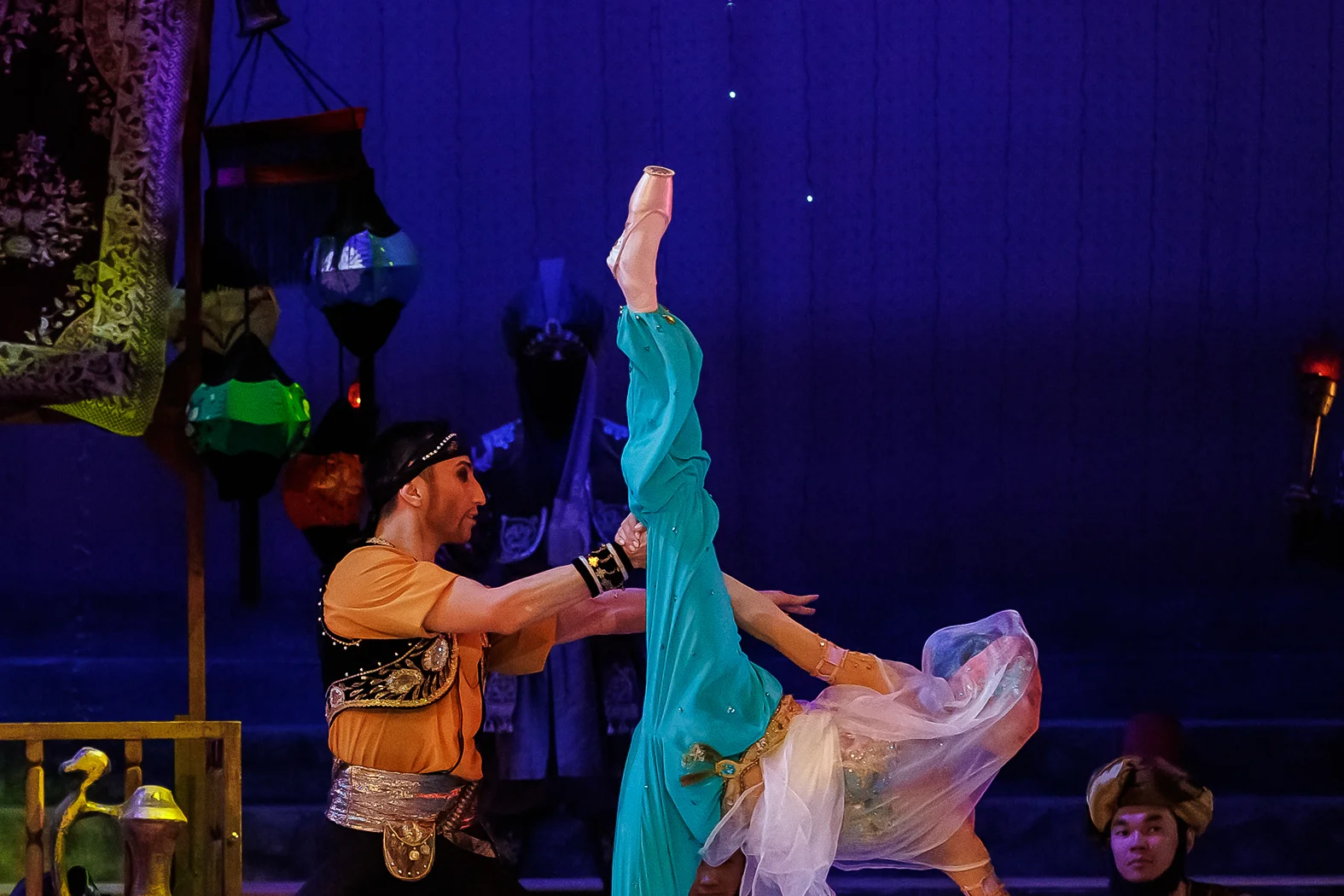 Корсар - Казахский национальный театр оперы и балета имени Абая