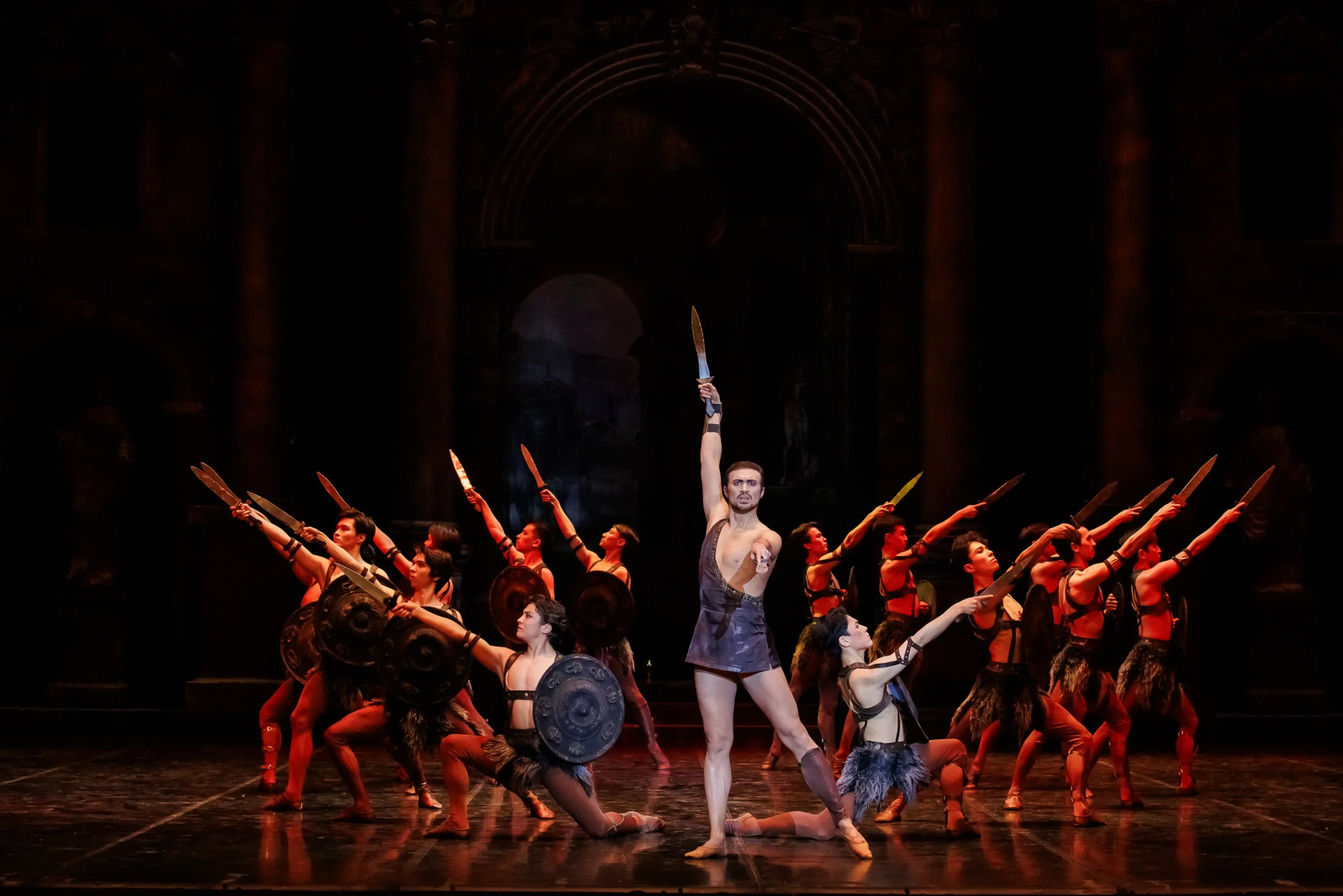 Спартак - Казахский национальный театр оперы и балета имени Абая