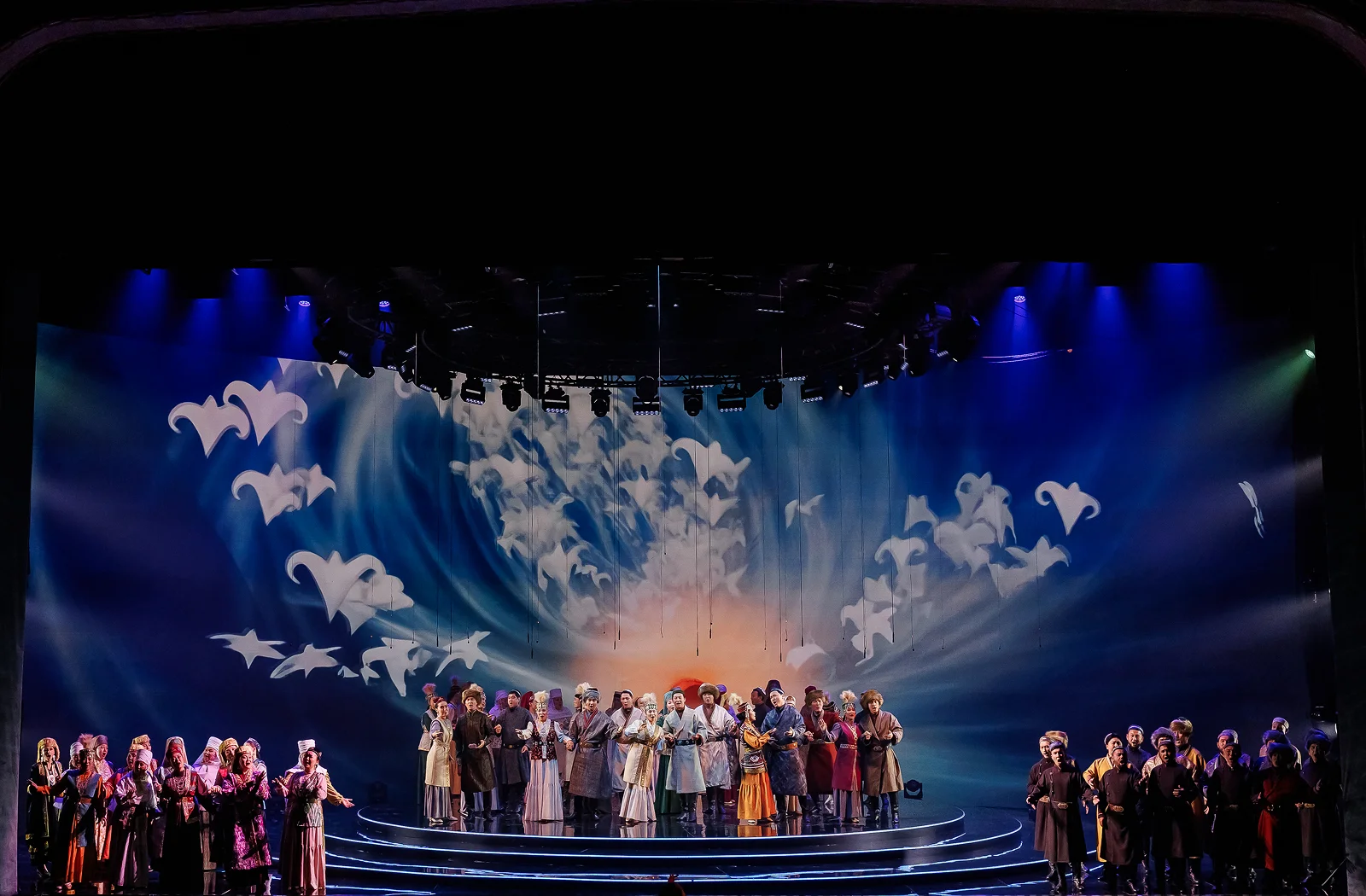 Япурай - Абай атындағы Қазақ ұлттық опера және балет театры 