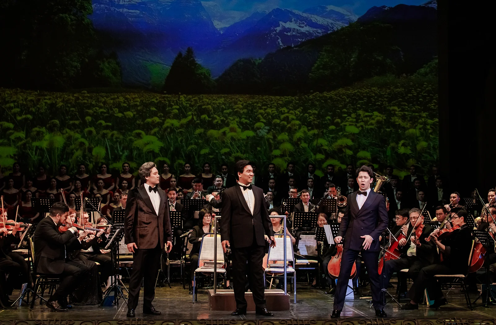 Концерт посвященный 8 марта - Казахский национальный театр оперы и балета имени Абая