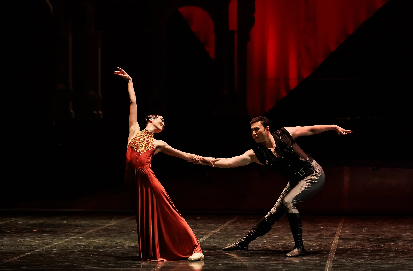 Красная Жизель - Казахский национальный театр оперы и балета имени Абая