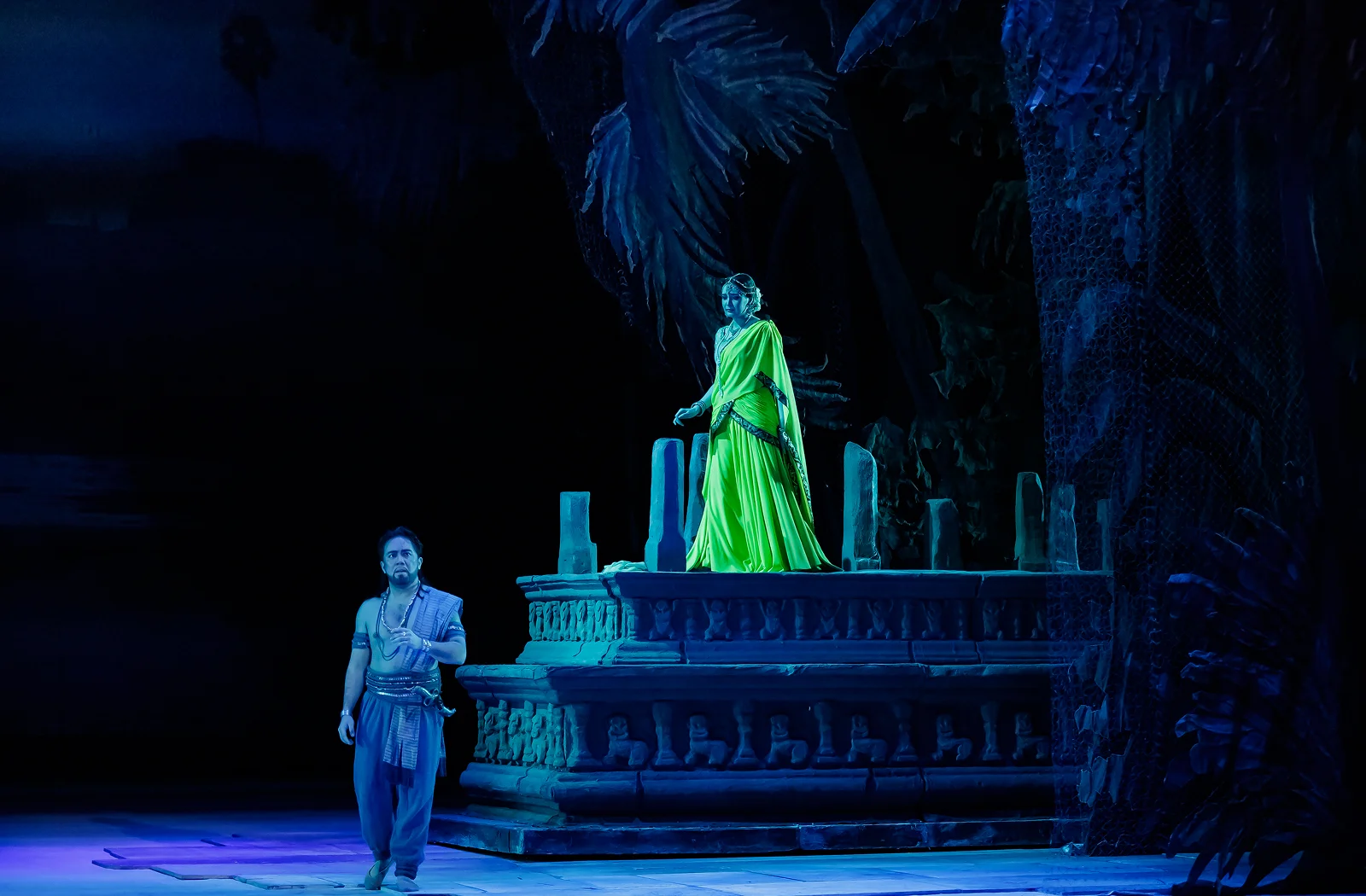 Искатели жемчуга - Казахский национальный театр оперы и балета имени Абая