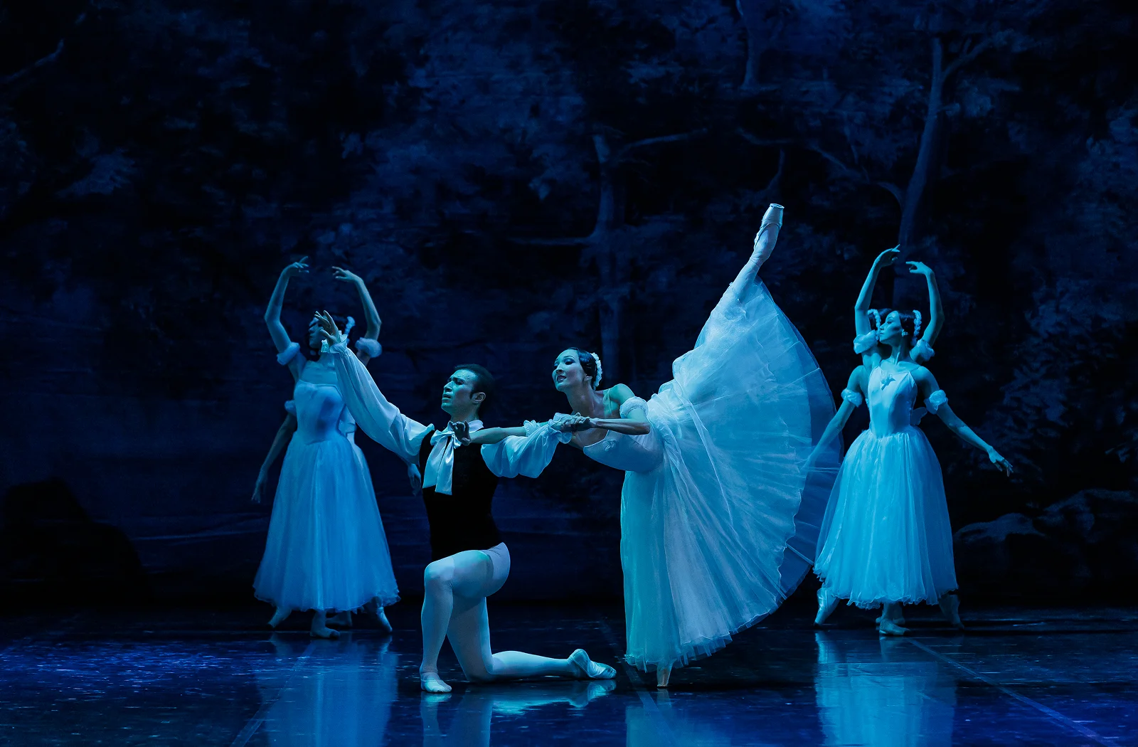 Шопениана, открывая Баха, Болеро - Казахский национальный театр оперы и балета имени Абая