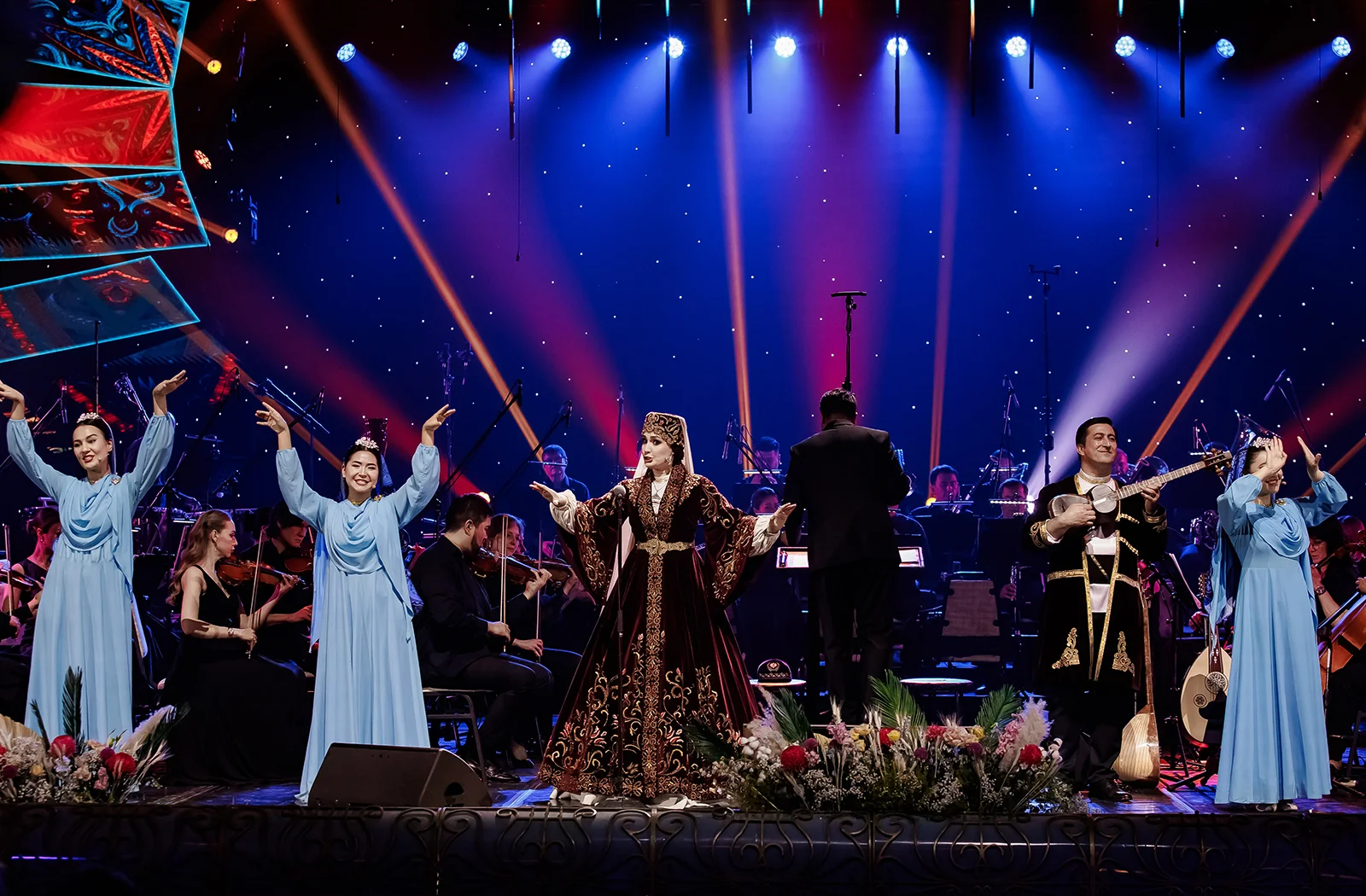 Галерея ARTE: ЖЕР-АНА ТЫНЫСЫ - Казахский национальный театр оперы и балета имени Абая