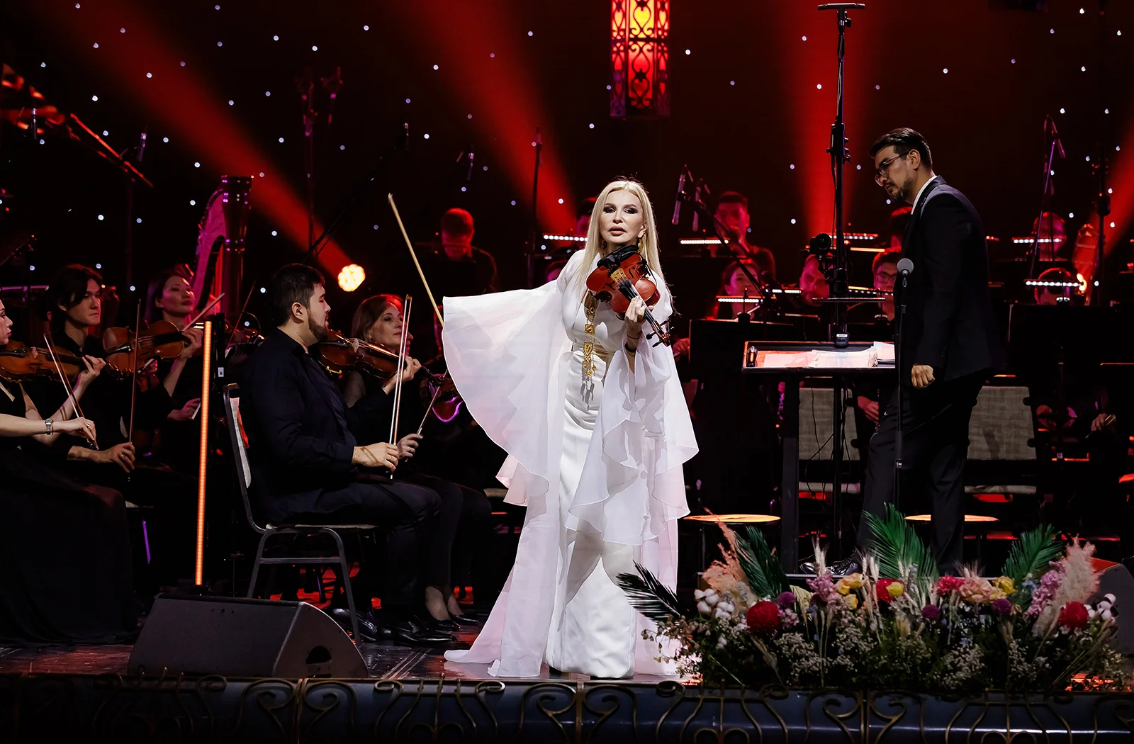 Галерея ARTE: ЖЕР-АНА ТЫНЫСЫ - Казахский национальный театр оперы и балета имени Абая