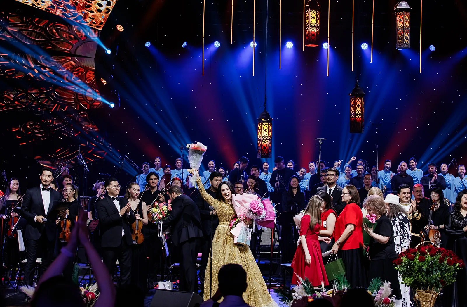 Галерея ARTE: ЖЕР-АНА ТЫНЫСЫ - Казахский национальный театр оперы и балета имени Абая