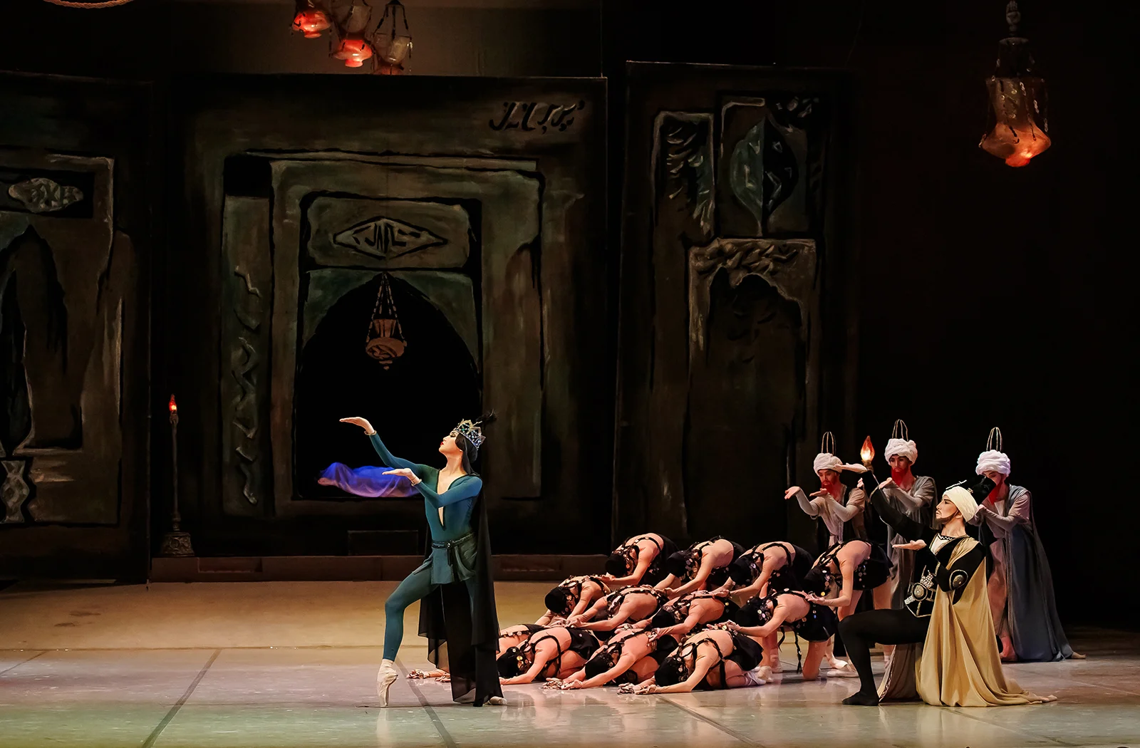 Легенда о любви - Казахский национальный театр оперы и балета имени Абая