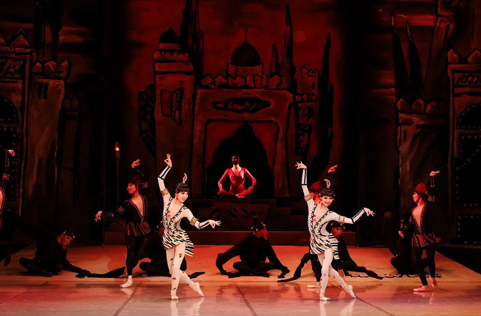 Легенда о любви - Казахский национальный театр оперы и балета имени Абая