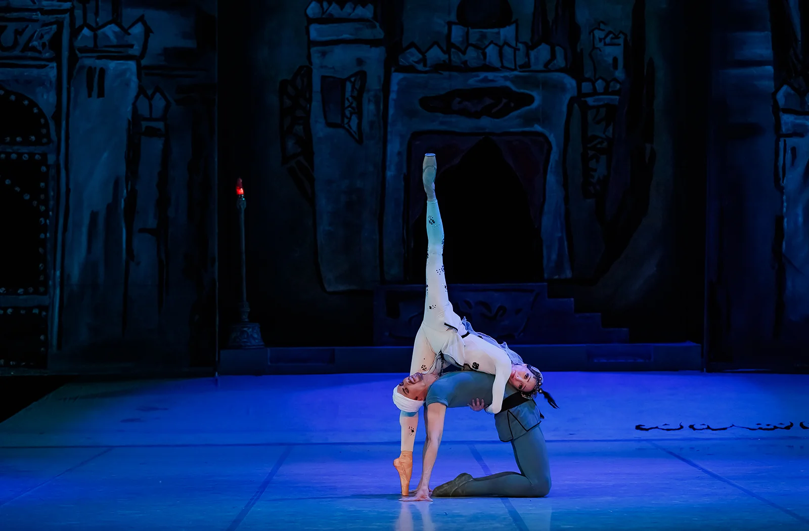 Легенда о любви - Казахский национальный театр оперы и балета имени Абая