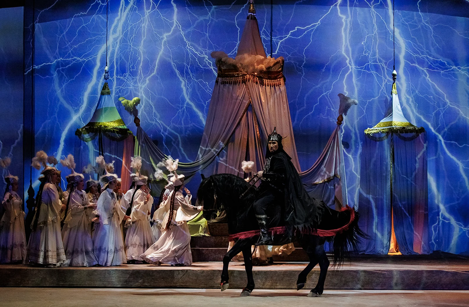 Кыз - Жибек - Казахский национальный театр оперы и балета имени Абая