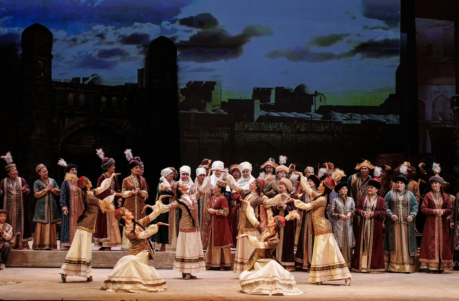 Кыз - Жибек - Казахский национальный театр оперы и балета имени Абая