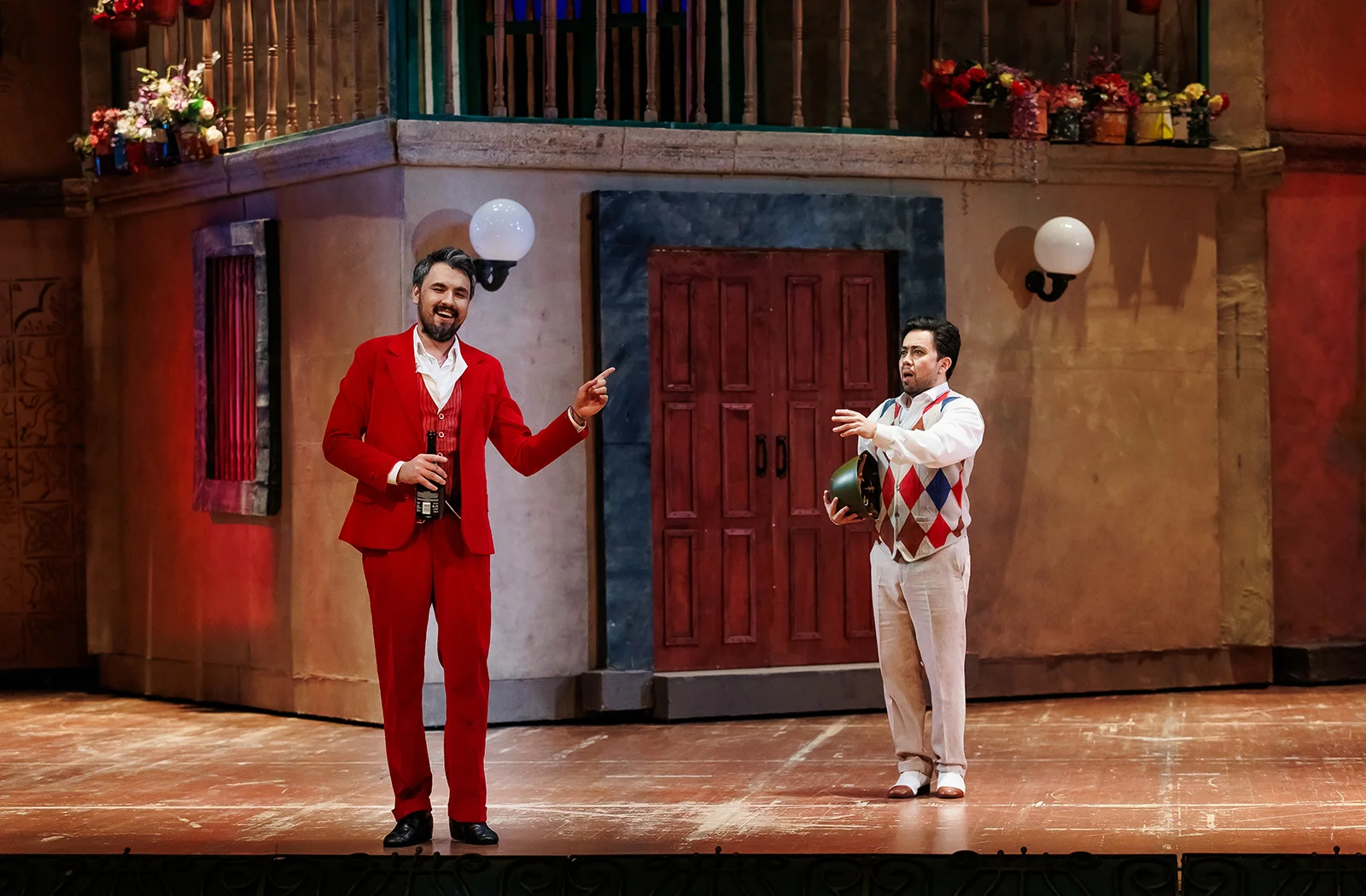 Севильский цирюльник - Казахский национальный театр оперы и балета имени Абая