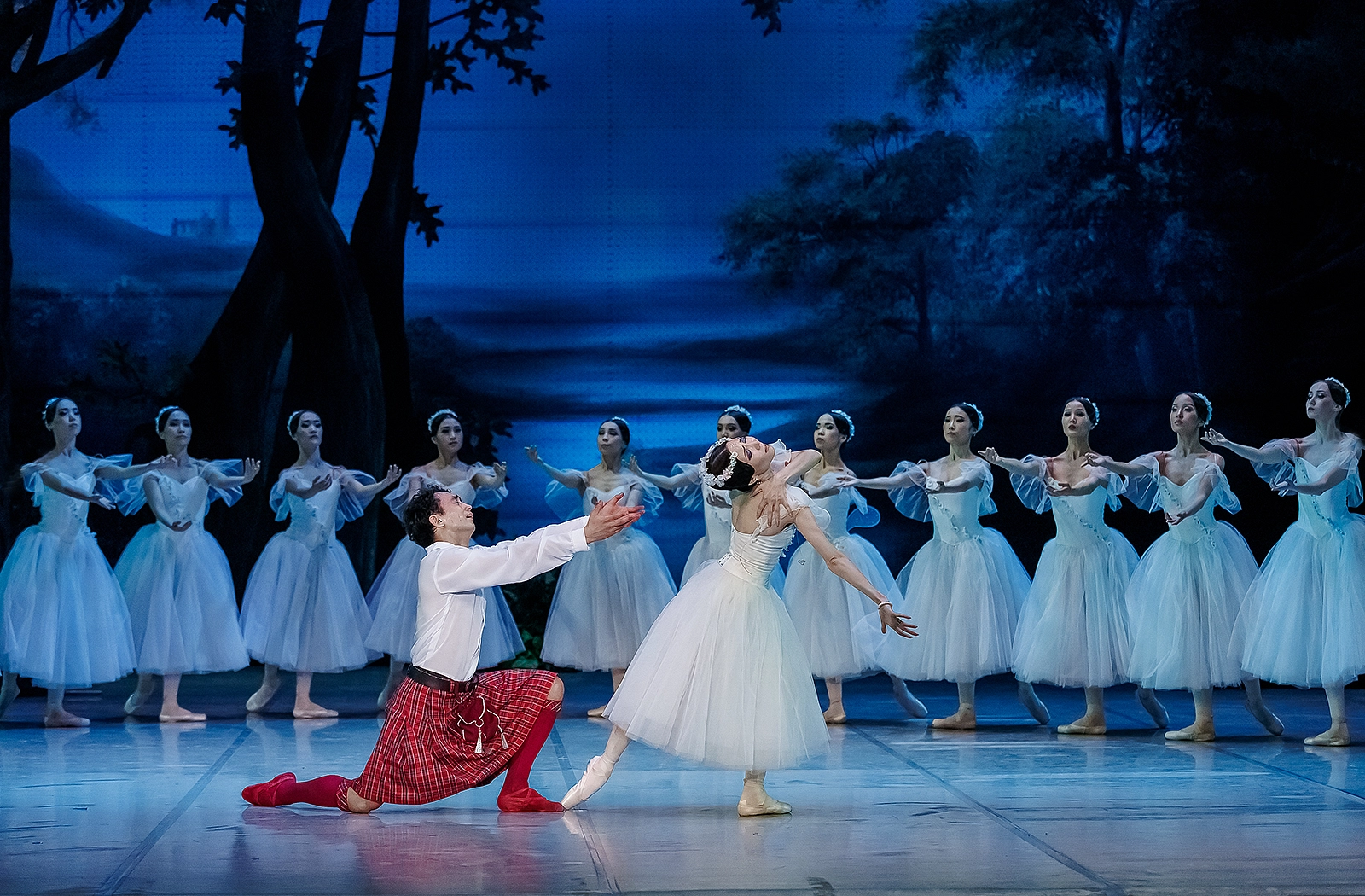 Сильфида - Казахский национальный театр оперы и балета имени Абая