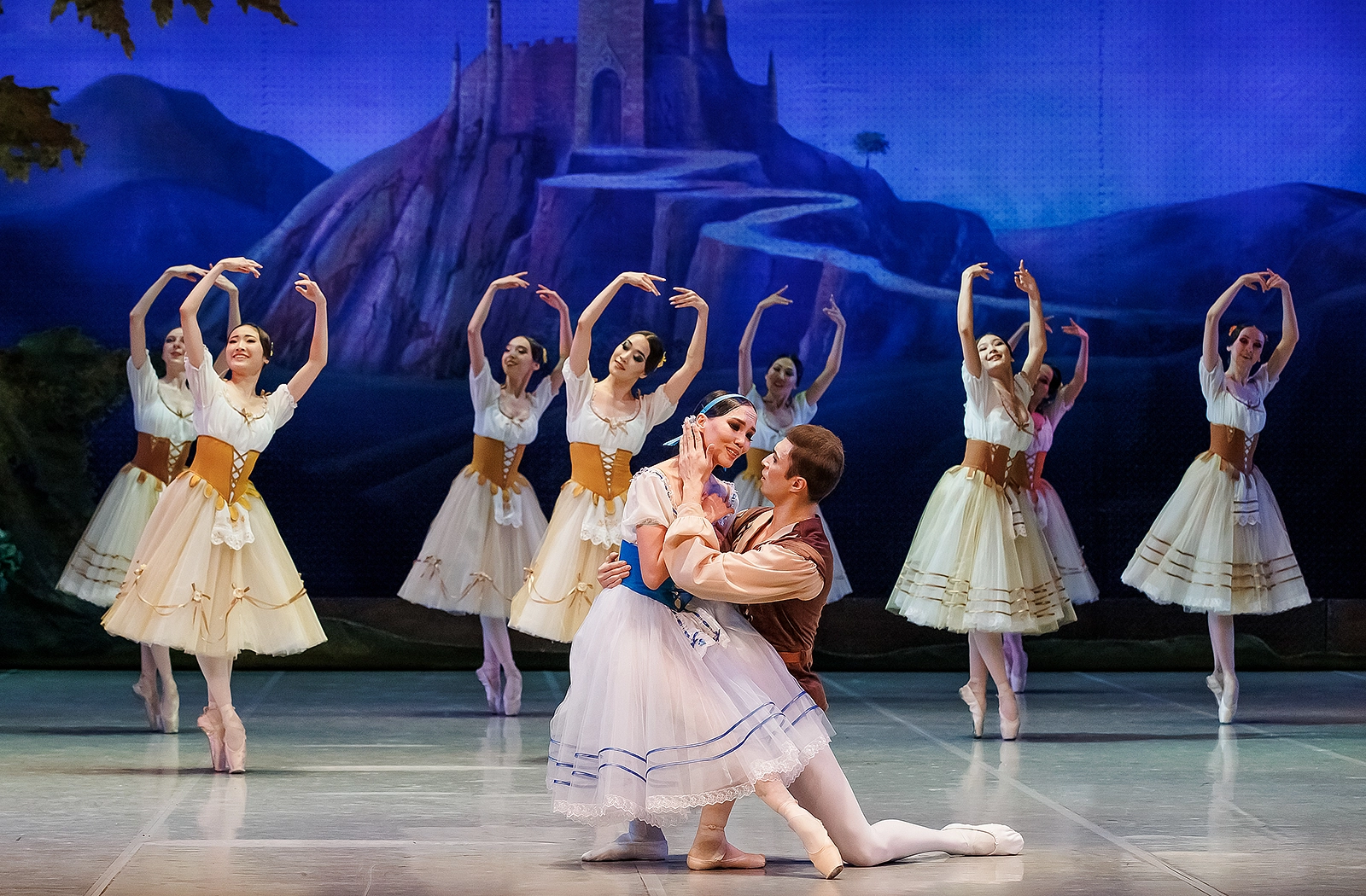 Жизель - Казахский национальный театр оперы и балета имени Абая